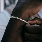 Round Stone Star Tennis Bracelet in Yellow Gold