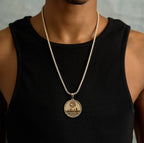 Atlanta Hawks Official NBA Coin Pendant in Yellow Gold