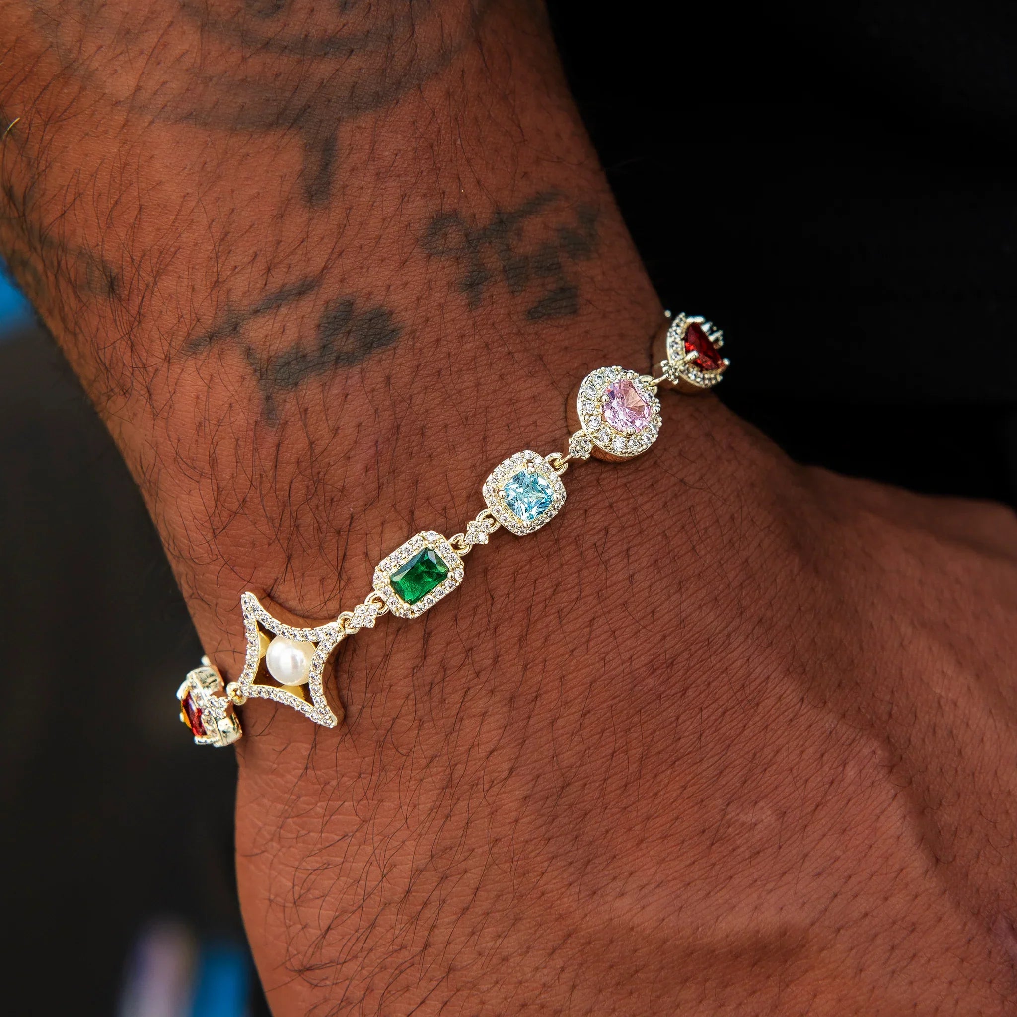 Colored Gemstone Pearl Bracelet in Yellow Gold
