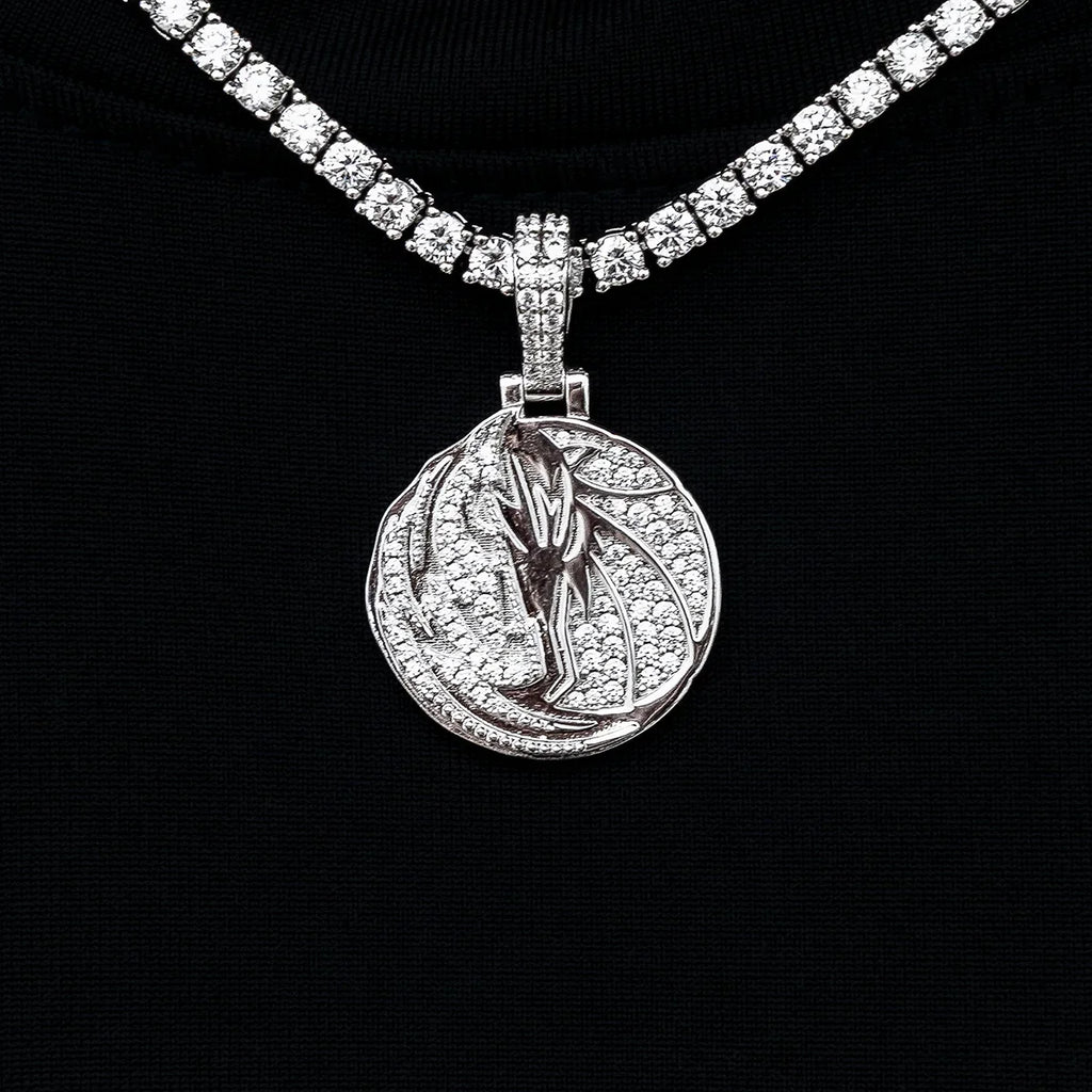 Dallas Mavericks Official NBA Micro Logo Pendant in White Gold