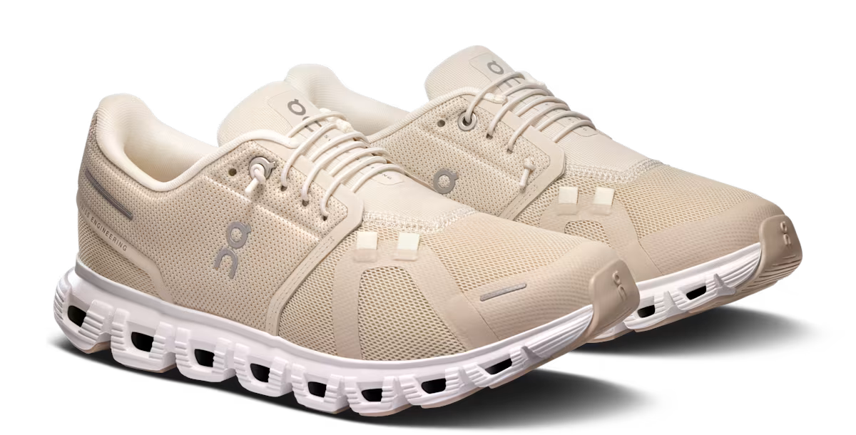 On Running Cloud 6 Pearl White