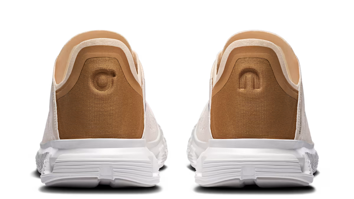 On Running Cloud 6 Coast Gardenia Sphinx (Women’s)
