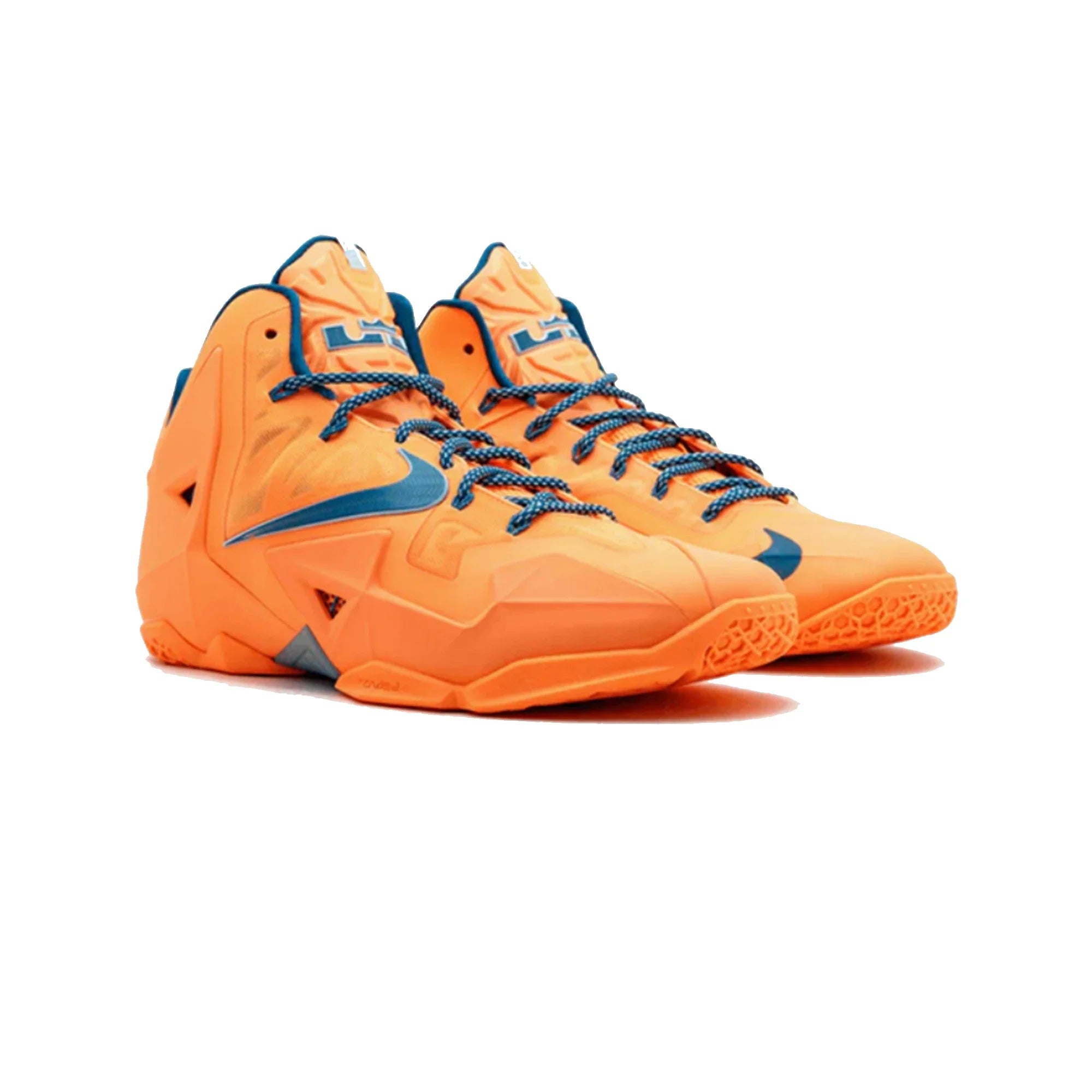 LeBron 11 'Knicks' (2014)