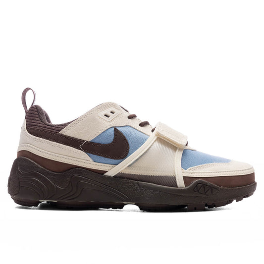 Travis Scott Zoom Field Jaxx - Leche Blue/Baroque Brown/Pale Ivory