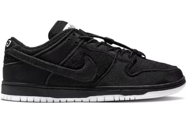 Dunk Low Gnarhunters