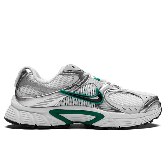 V5 Runner - White/Black/Vast Grey/Photon Dust