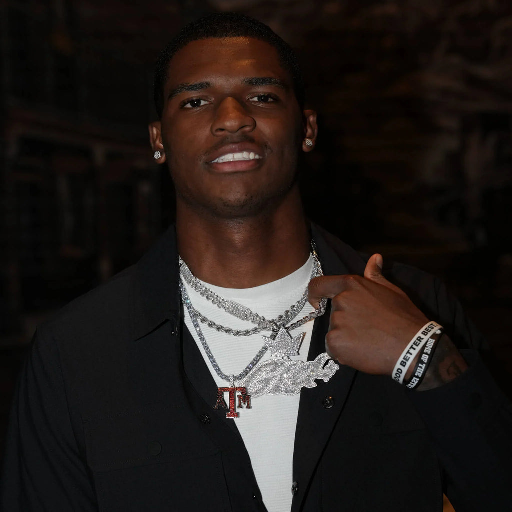 Texas A&M Aggies Official NCAA Logo Pendant