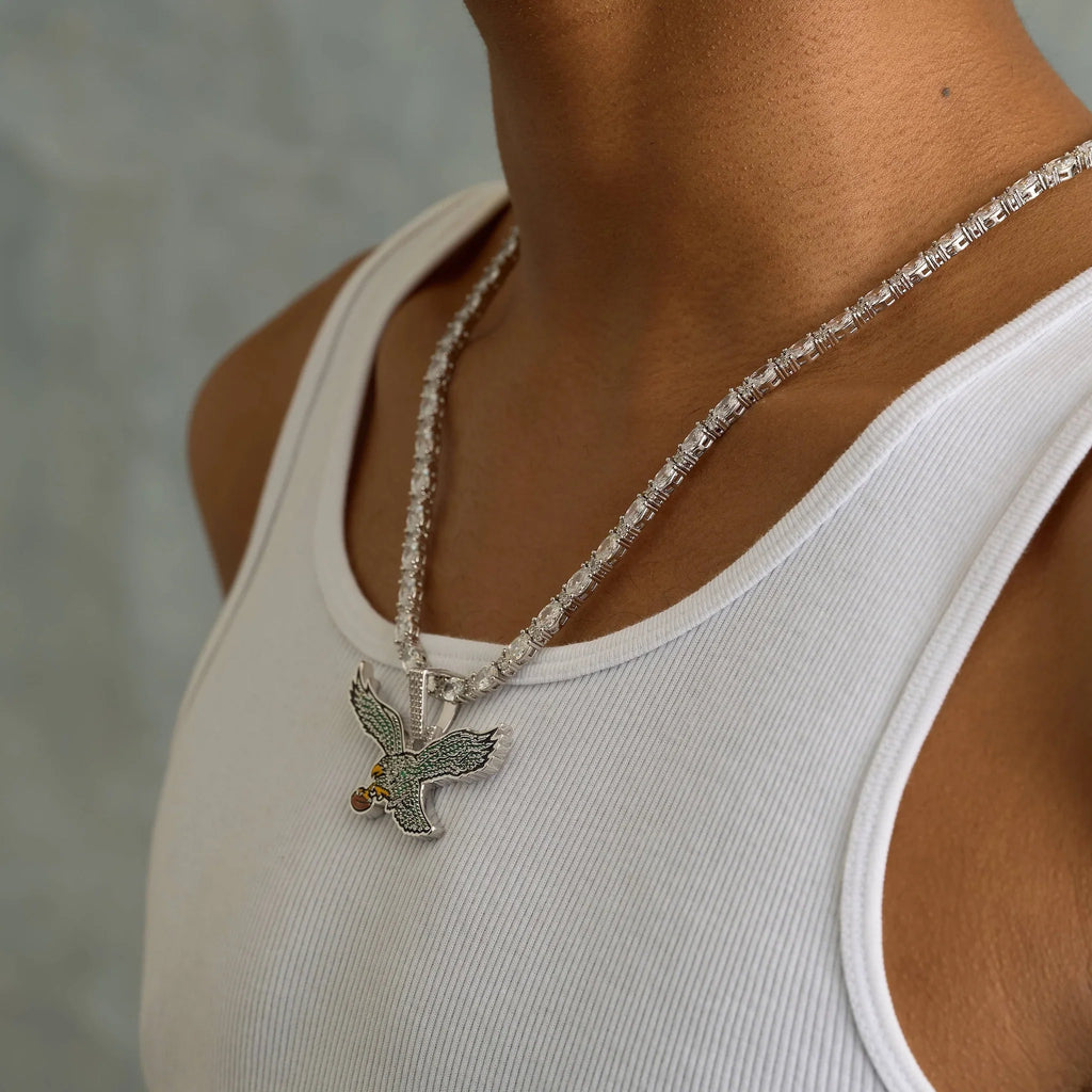 Philadelphia Eagles Official NFL Vintage Logo Pendant in White Gold