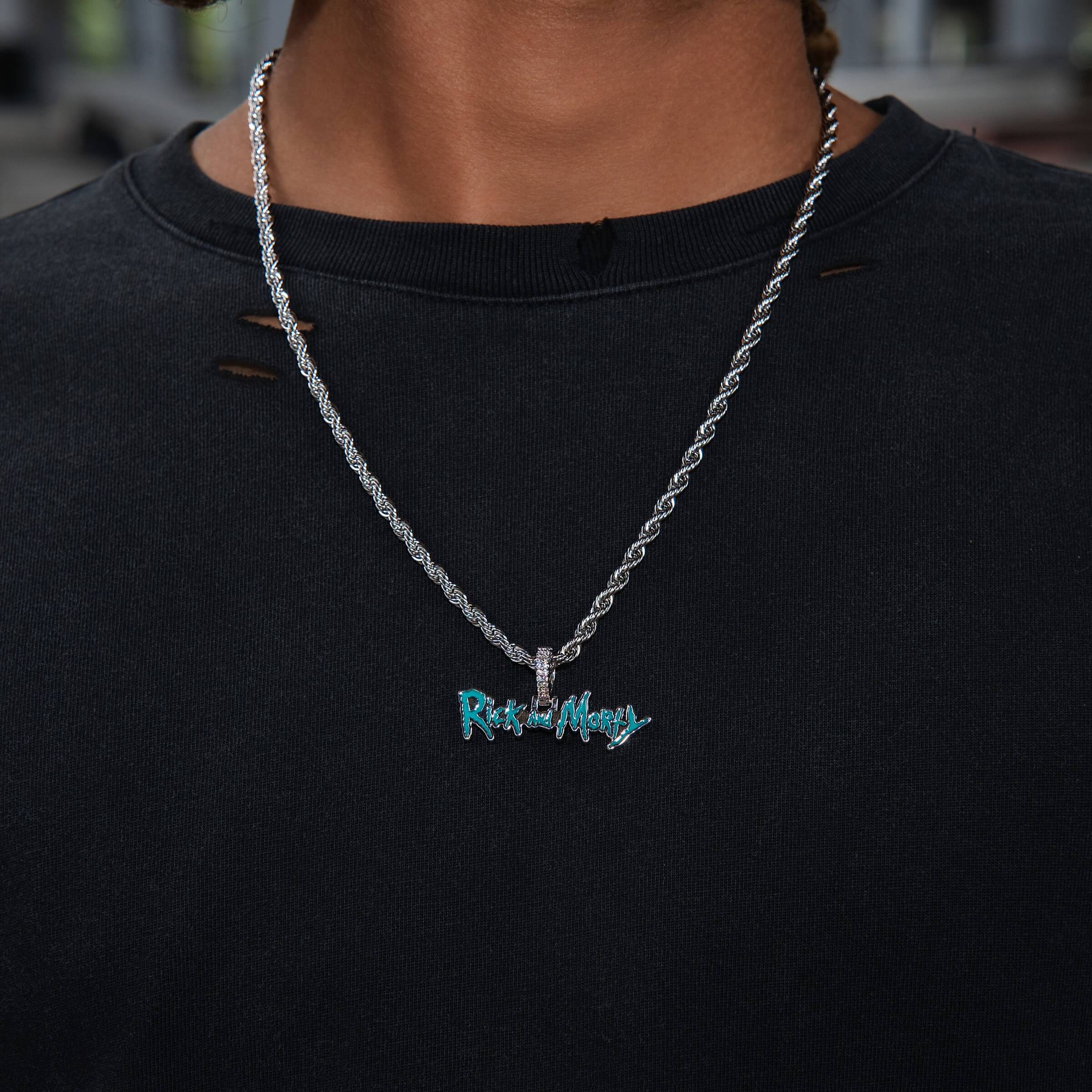 Rick & Morty Official Warner Bros. Pendant in White Gold