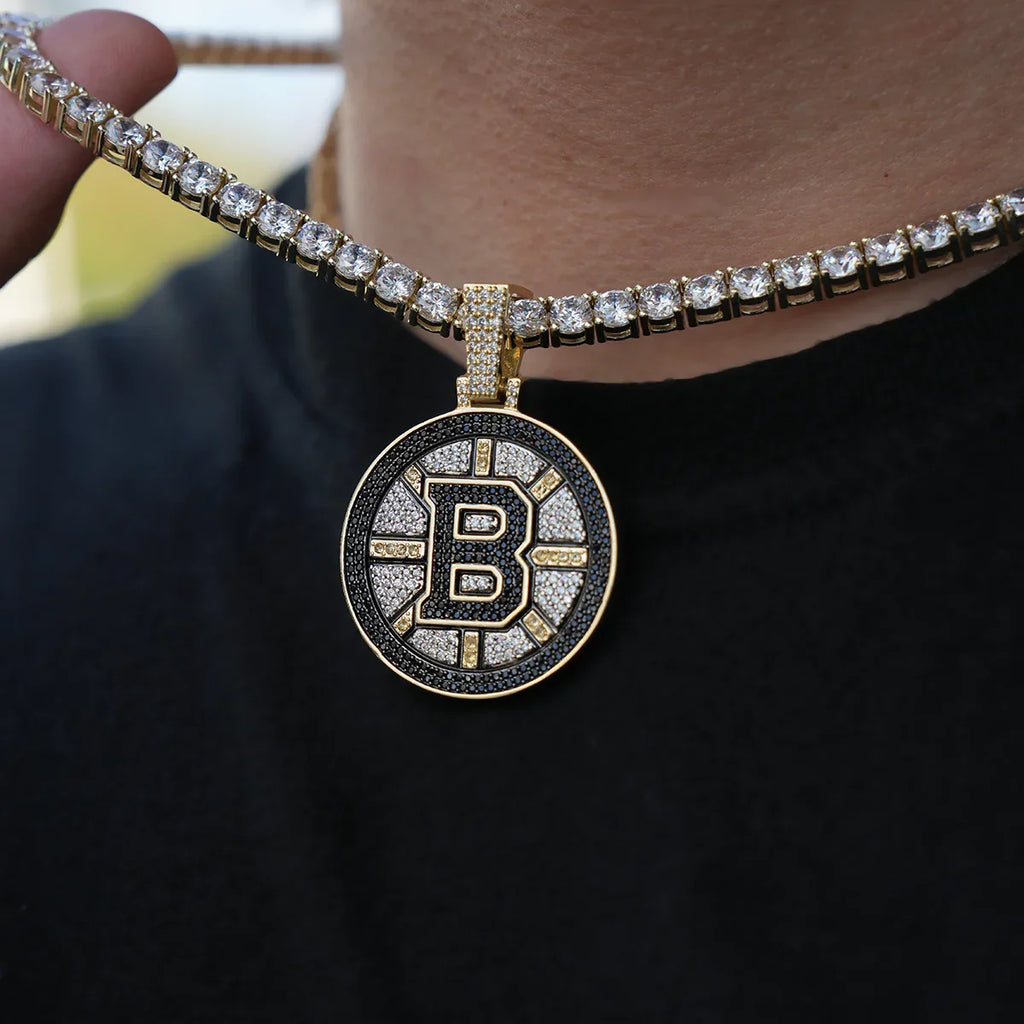 Boston Bruins Official NHL Logo Pendant in Yellow Gold