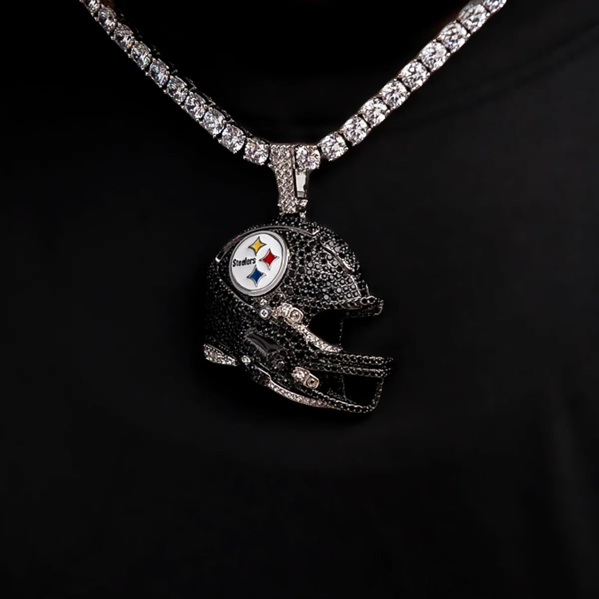 2025 Pittsburgh Steelers Team Helmet Pendant - White Gold