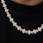 Cloister Link Chain in Yellow Gold - 10mm
