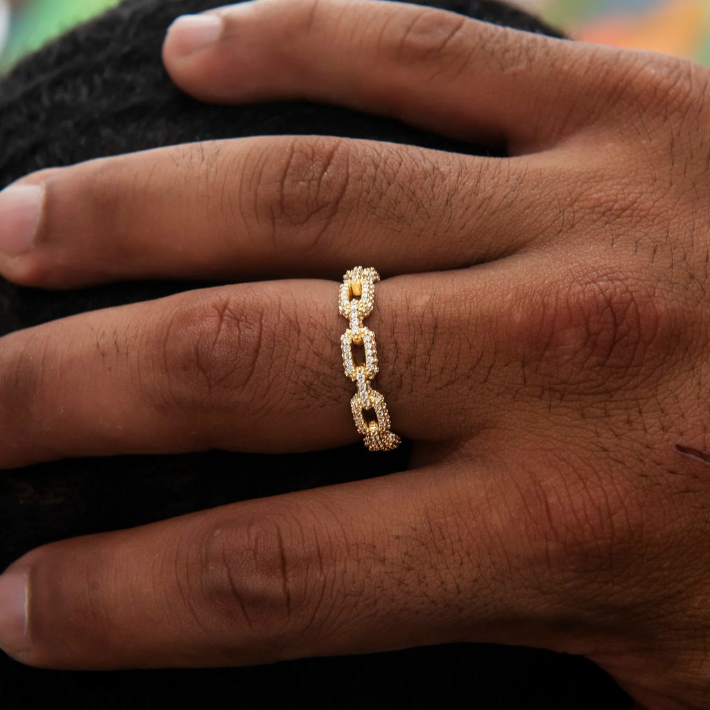 Iced Paper Clip Ring in Yellow Gold Vermeil