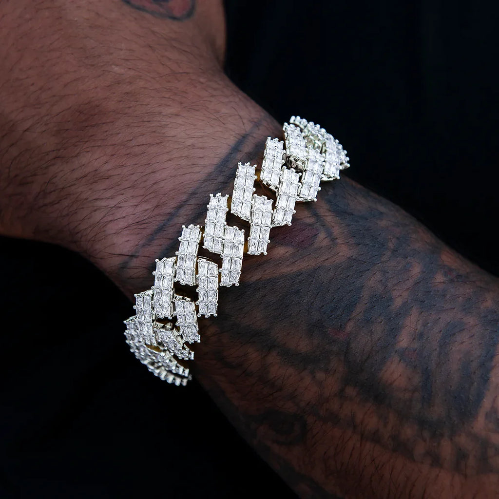 19MM Prong Baguette Cuban Bracelet in White Gold