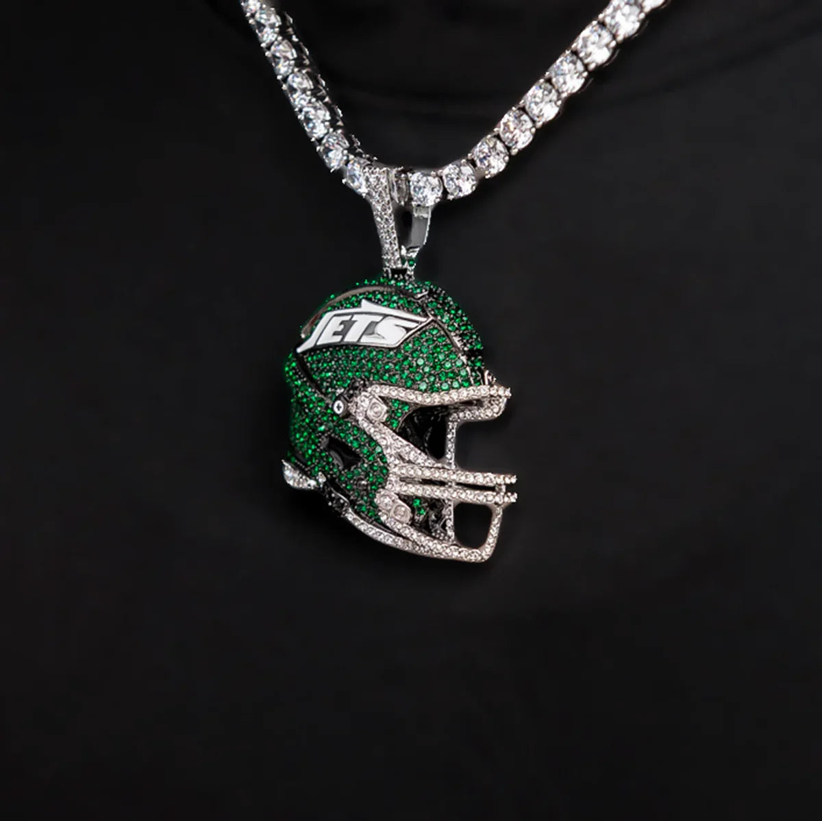 2025 New York Jets Team Helmet Pendant - White Gold