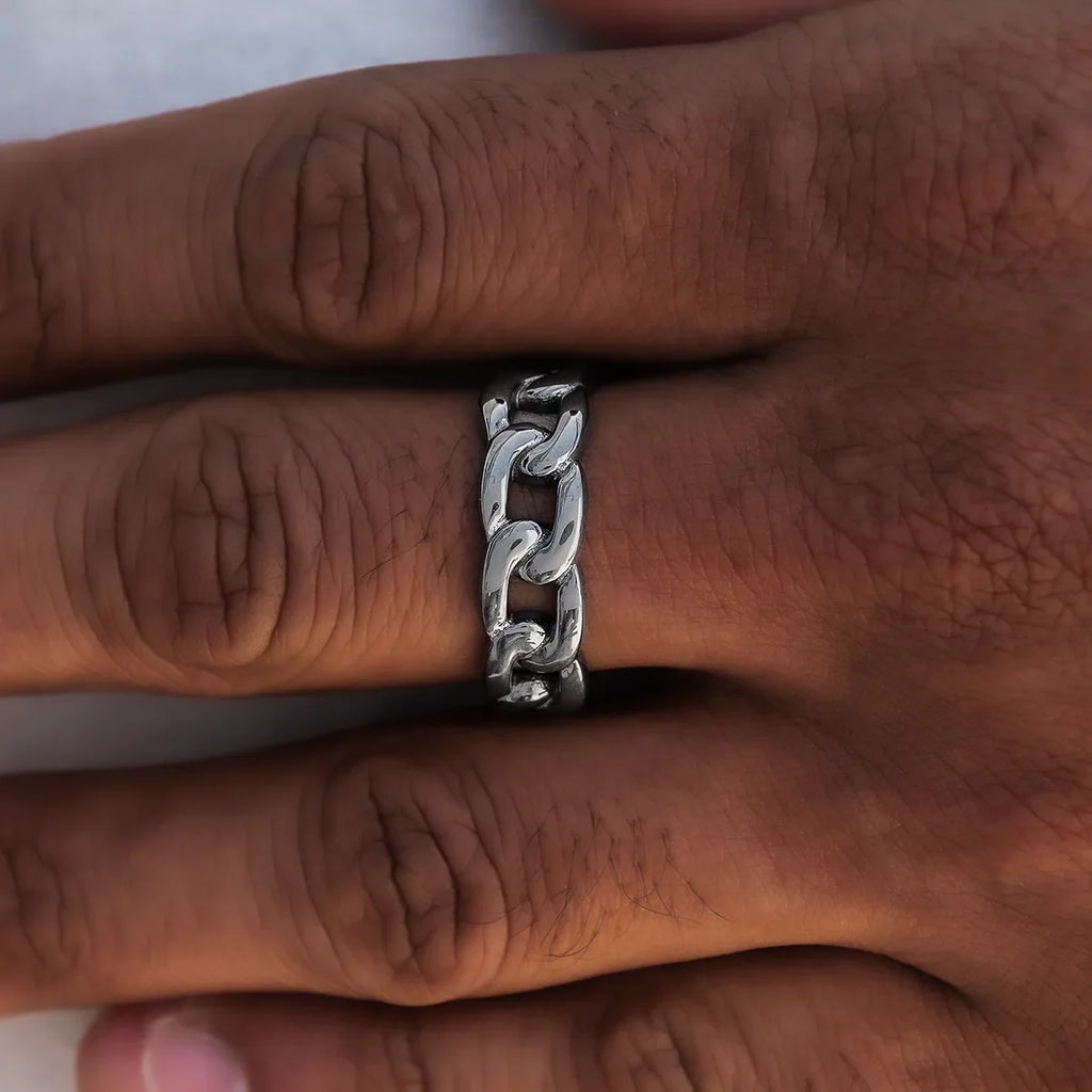 Cuban Band Ring in Matte Black
