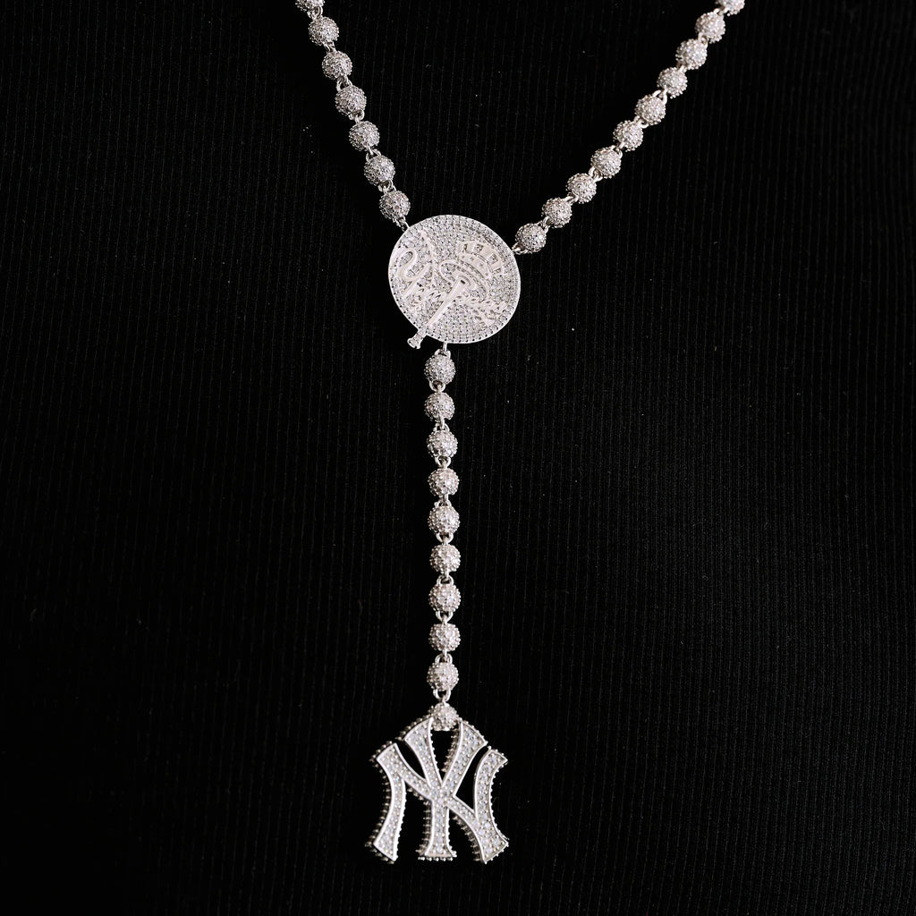 New York Yankees Official MLB Lariat in White Gold