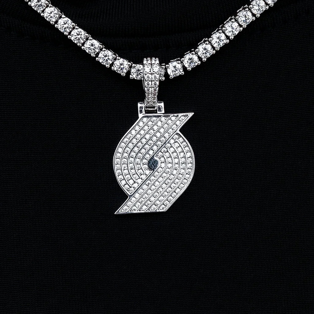 Portland Trail Blazers Official NBA Micro Logo Pendant in White Gold