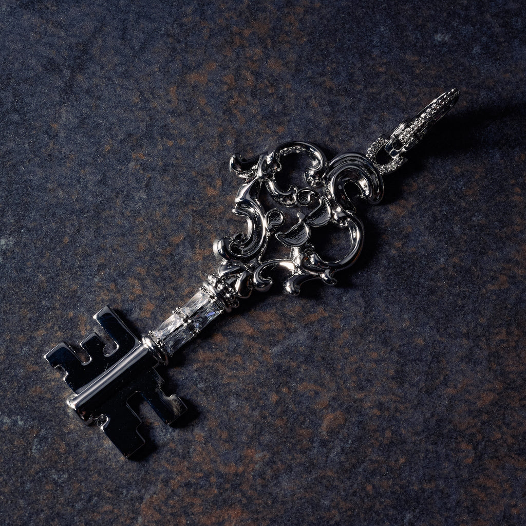 GLD X Bloody Osiris Iced Carabiner + Key Clip On Bundle