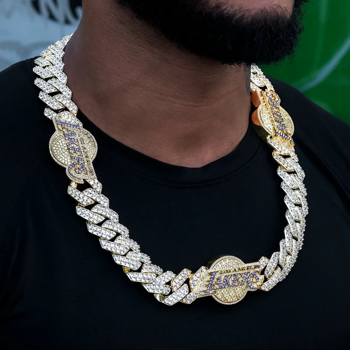Los Angeles Lakers Official NBA Diamond Prong Cuban Chain in Yellow Gold- 25mm