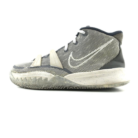 KYRIE 7