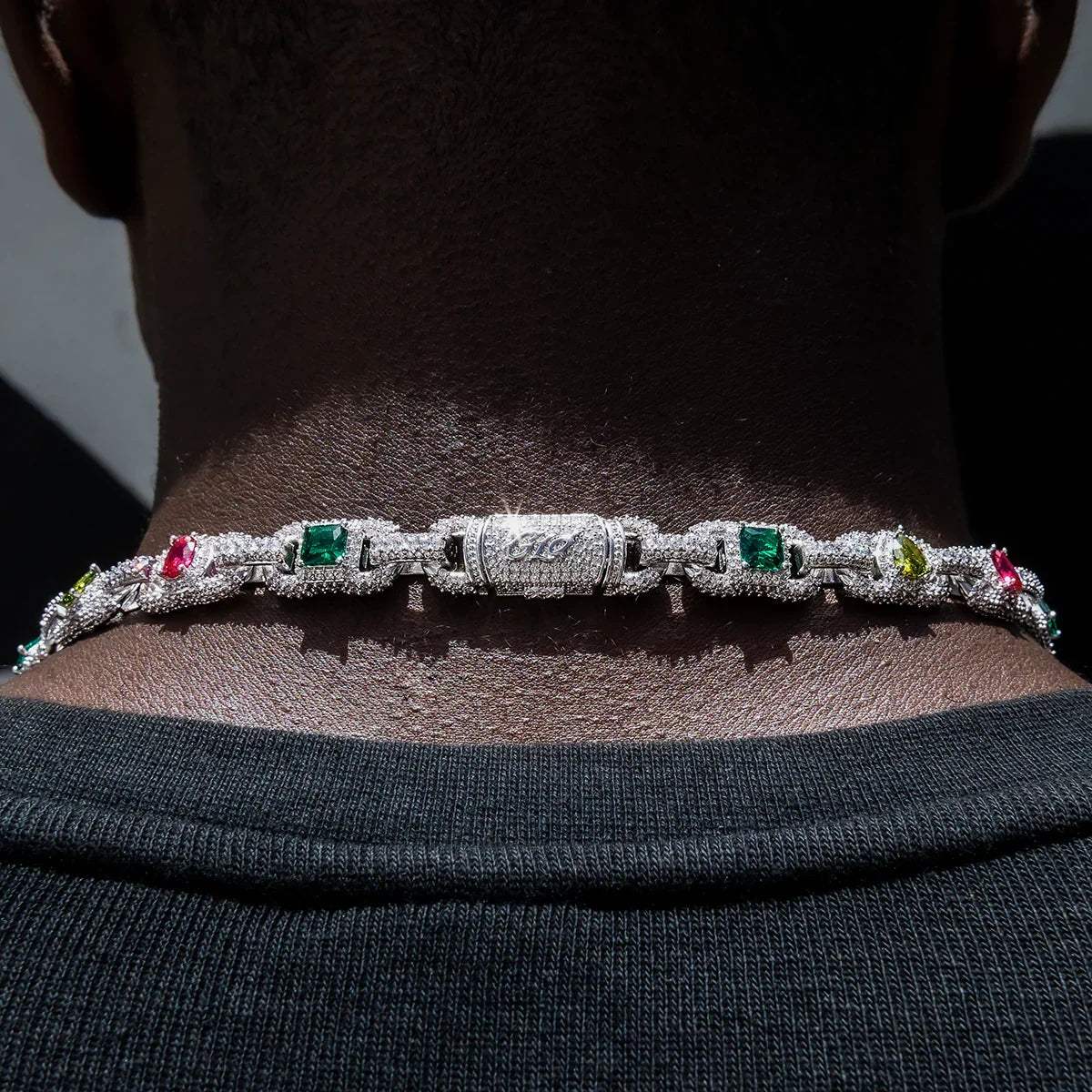 Diamond Multicolor Cluster Mariner Chain in White Gold