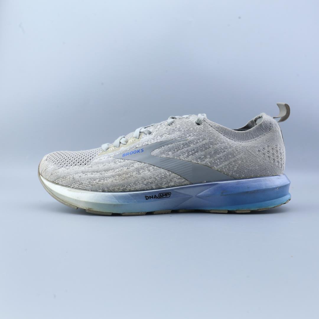 LEVITATE 3