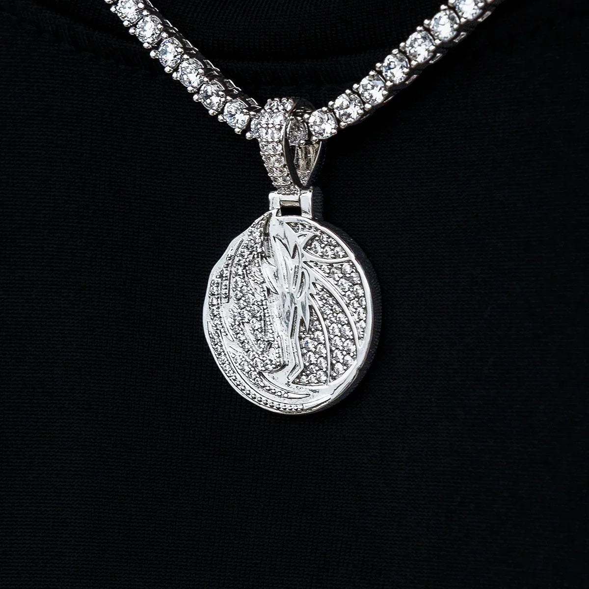Dallas Mavericks Official NBA Micro Logo Pendant in White Gold