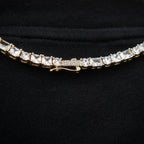 Multi Diamond Lariat Chain in Yellow Gold