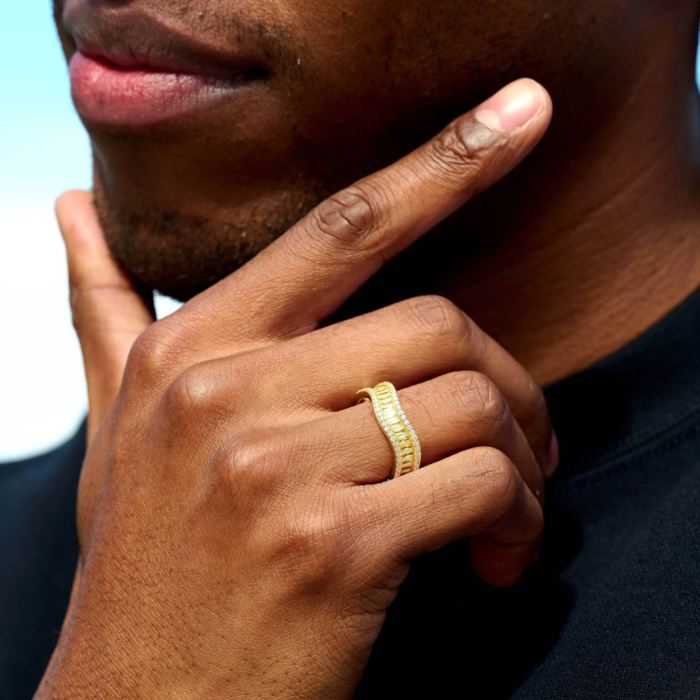 Iced Curve Ring in Yellow Gold Vermeil