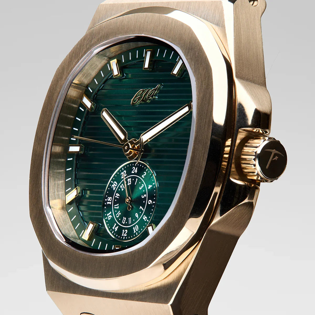 39MM Visionary Plain Case & Green Dial Watch - Yellow Gold