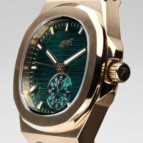 39MM Visionary Plain Case & Green Dial Watch - Yellow Gold
