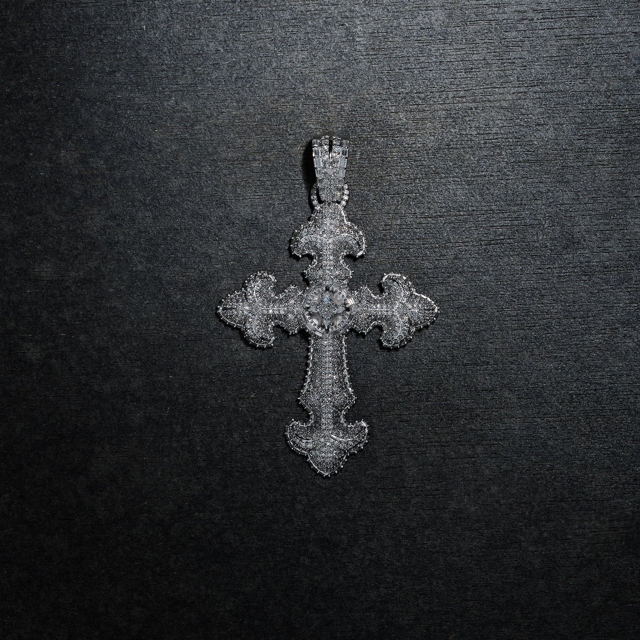 GLD X Bloody Osiris Iced Moissanite Large Cross Pendant in White Gold Vermeil