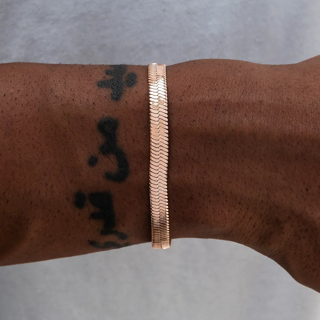 Herringbone Bracelet in Rose Gold - 8mm