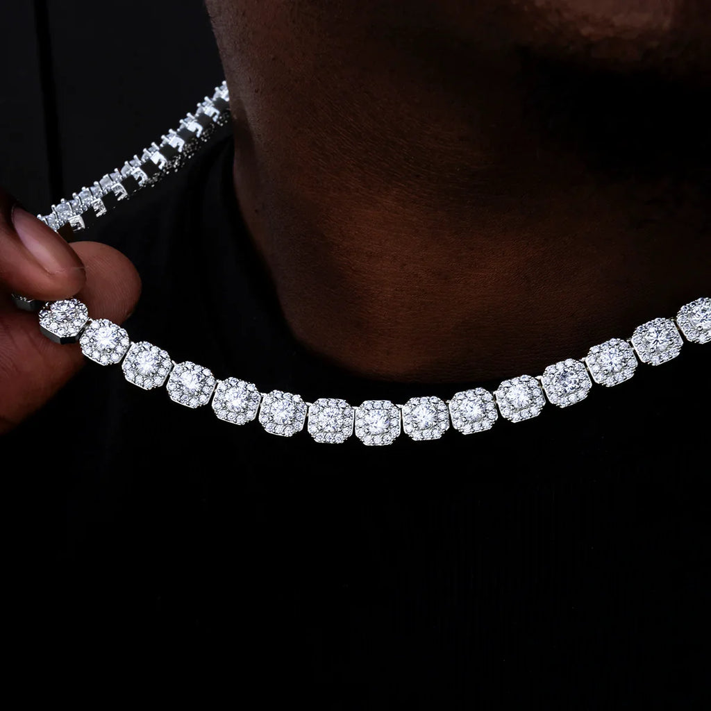 Clustered Tennis Chain in White Gold- 8.5mm