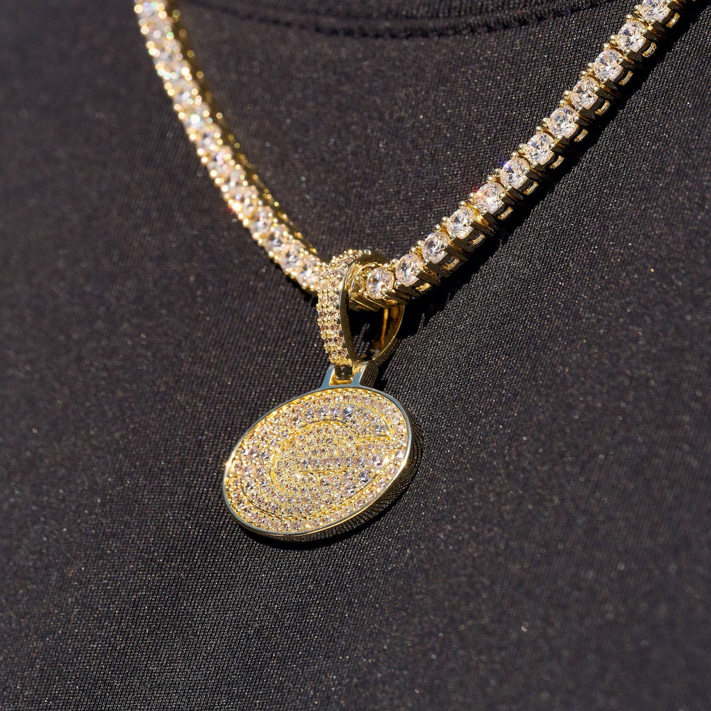 Green Bay Packers Official NFL Micro Logo Pendant in Yellow Gold