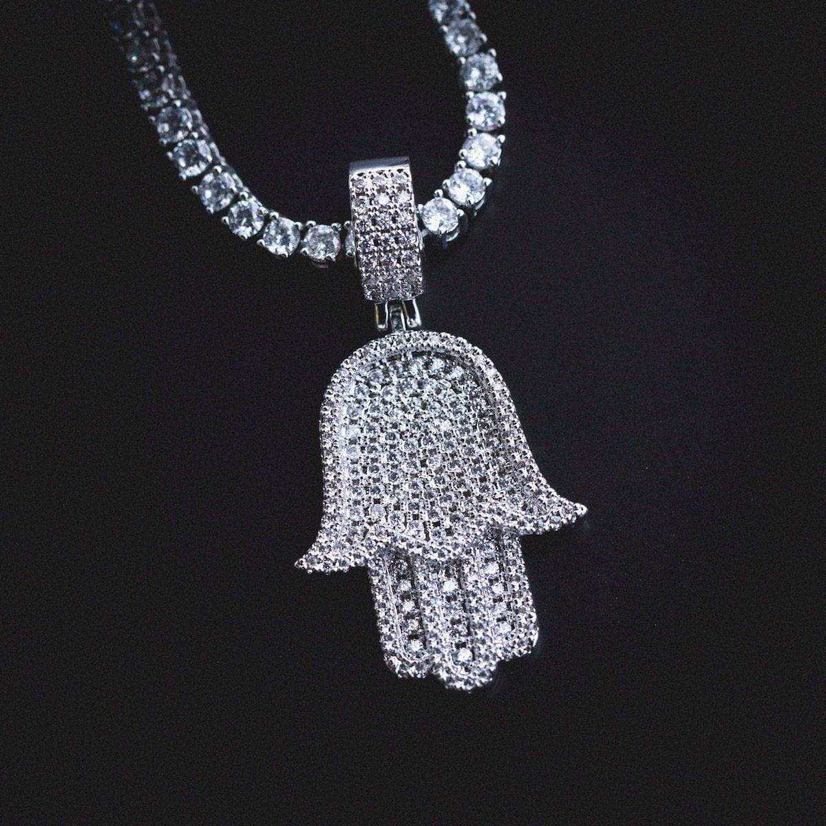 Hamsa Pendant in White Gold