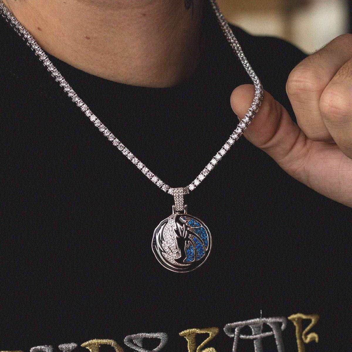 Dallas Mavericks Official NBA Logo Pendant