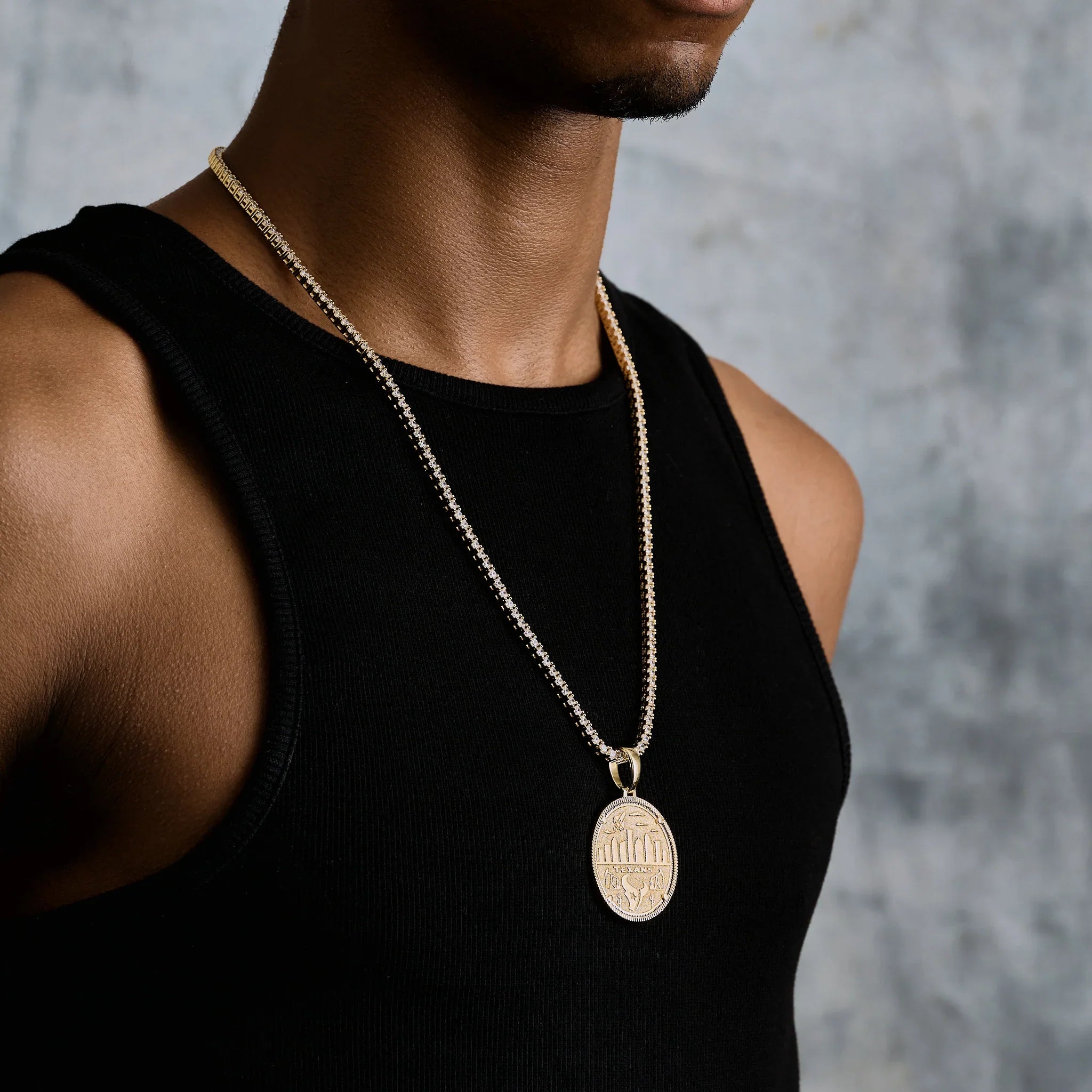 Houston Texans Official NFL Coin Pendant in Yellow Gold