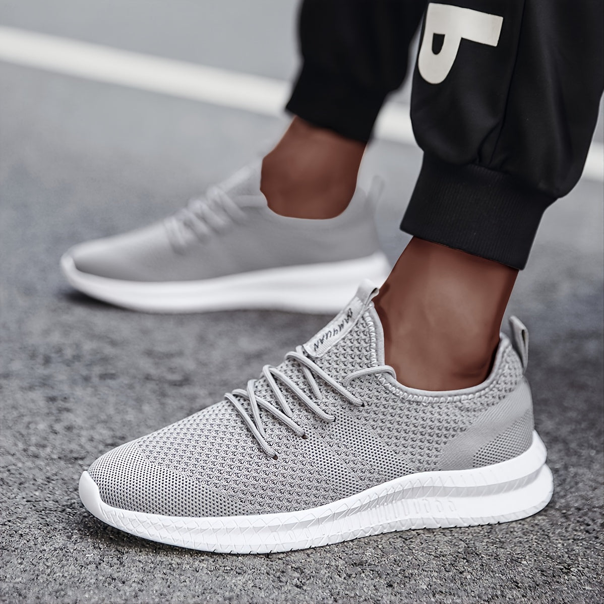 Men's Running Shoes Couple Knit Breathable Lightweight Running Shoes Outdoor Athletic Walking Sneakers, Spring And Summer
